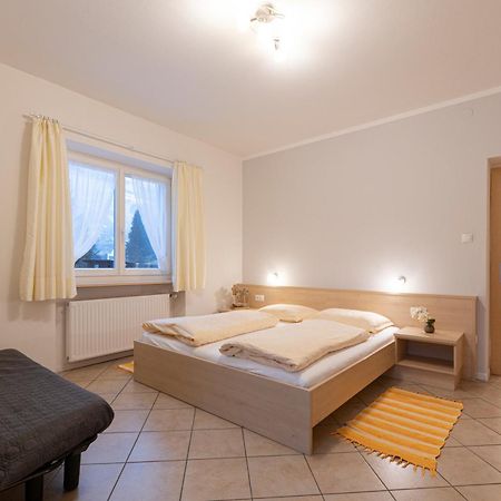 Appartements Margit 维皮泰诺 外观 照片